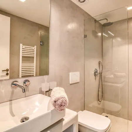 Tiga - Spacious Getaway Isterni (Paros)