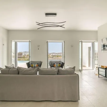 Tiga - Spacious Getaway Villa Isterni (Paros)